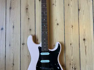 Strat guitar med Tele detaljer