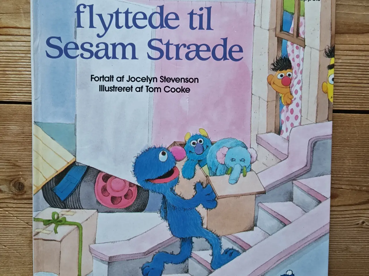 Billede 1 - Da Guffer flyttede til Sesam Stræde BOG