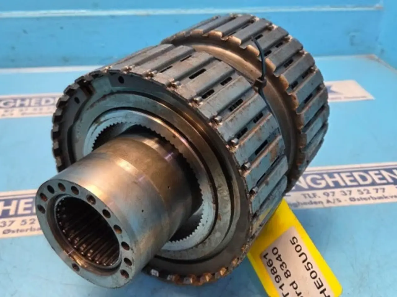 Billede 6 - Ford 8340 Koblinghus 82016096