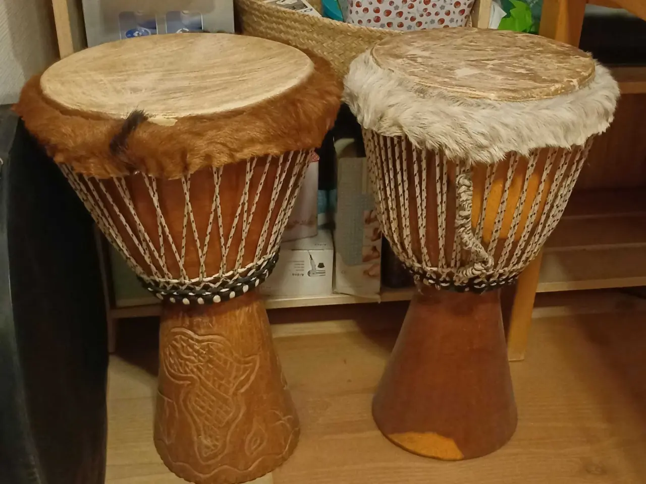 Billede 1 - Djembe 2 stk