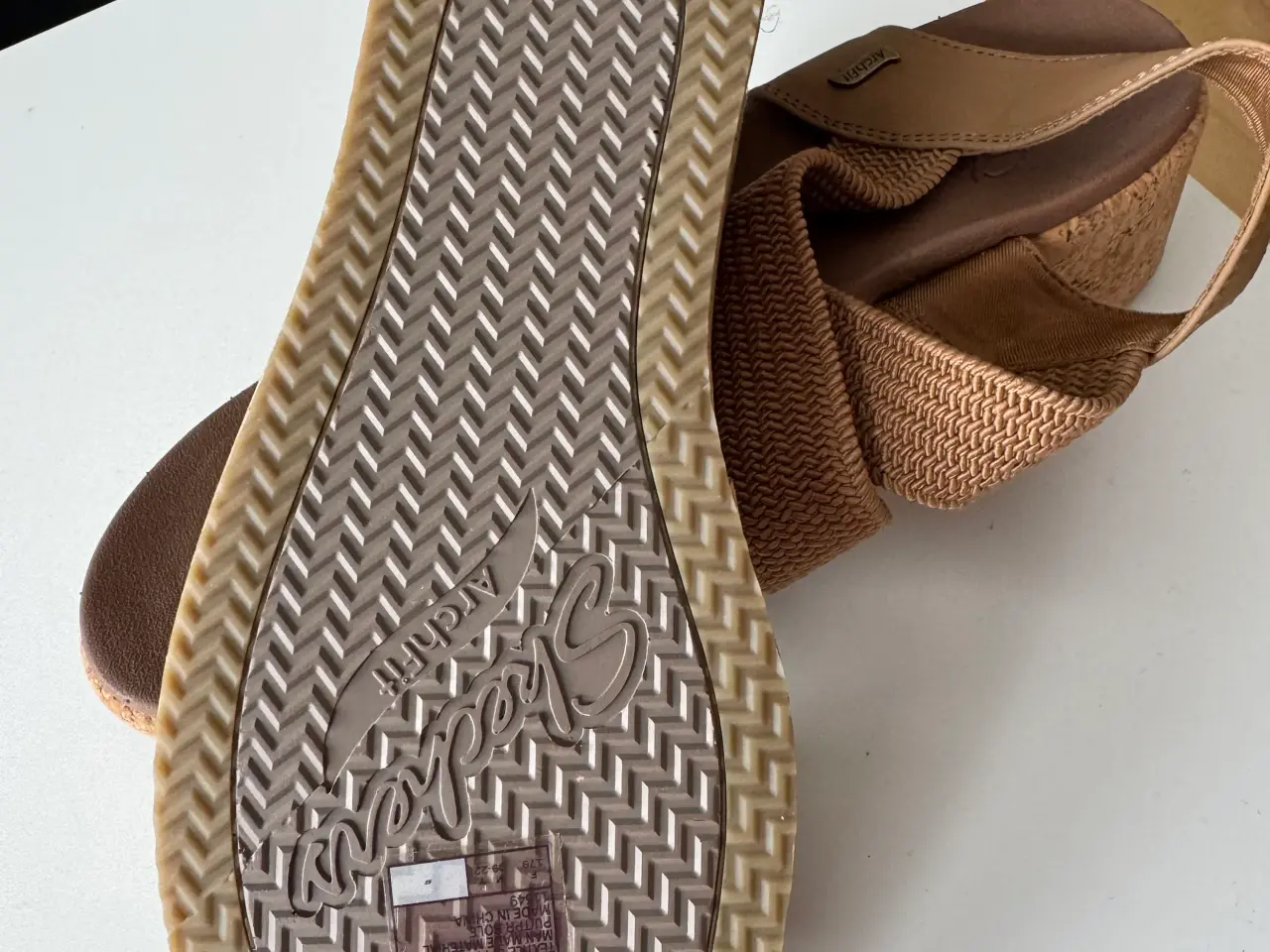 Billede 3 - Skechers med lidt hæl