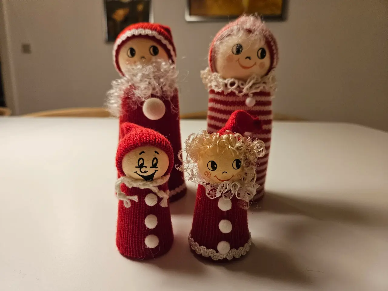 Billede 1 - Nissefamilie I strik