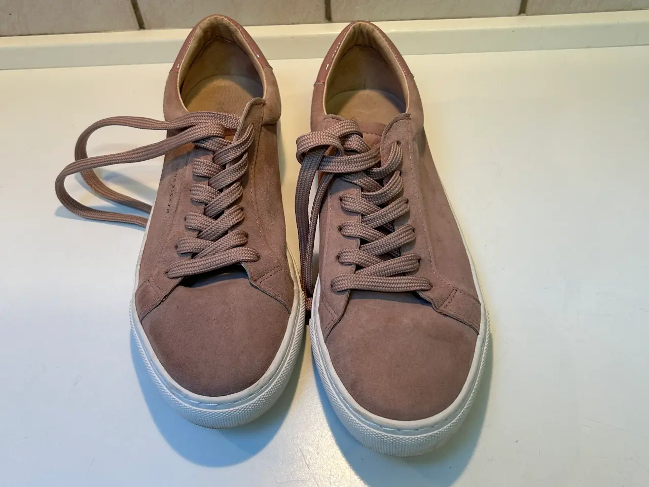 Billede 2 - Dame sneakers str. 39 i rosa