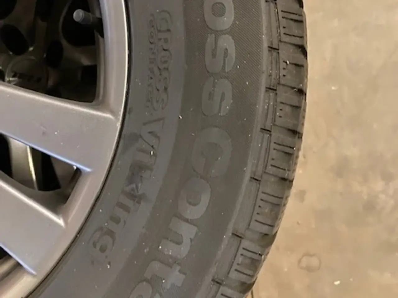 Billede 3 - Continental Crosscontact 235/65 R17