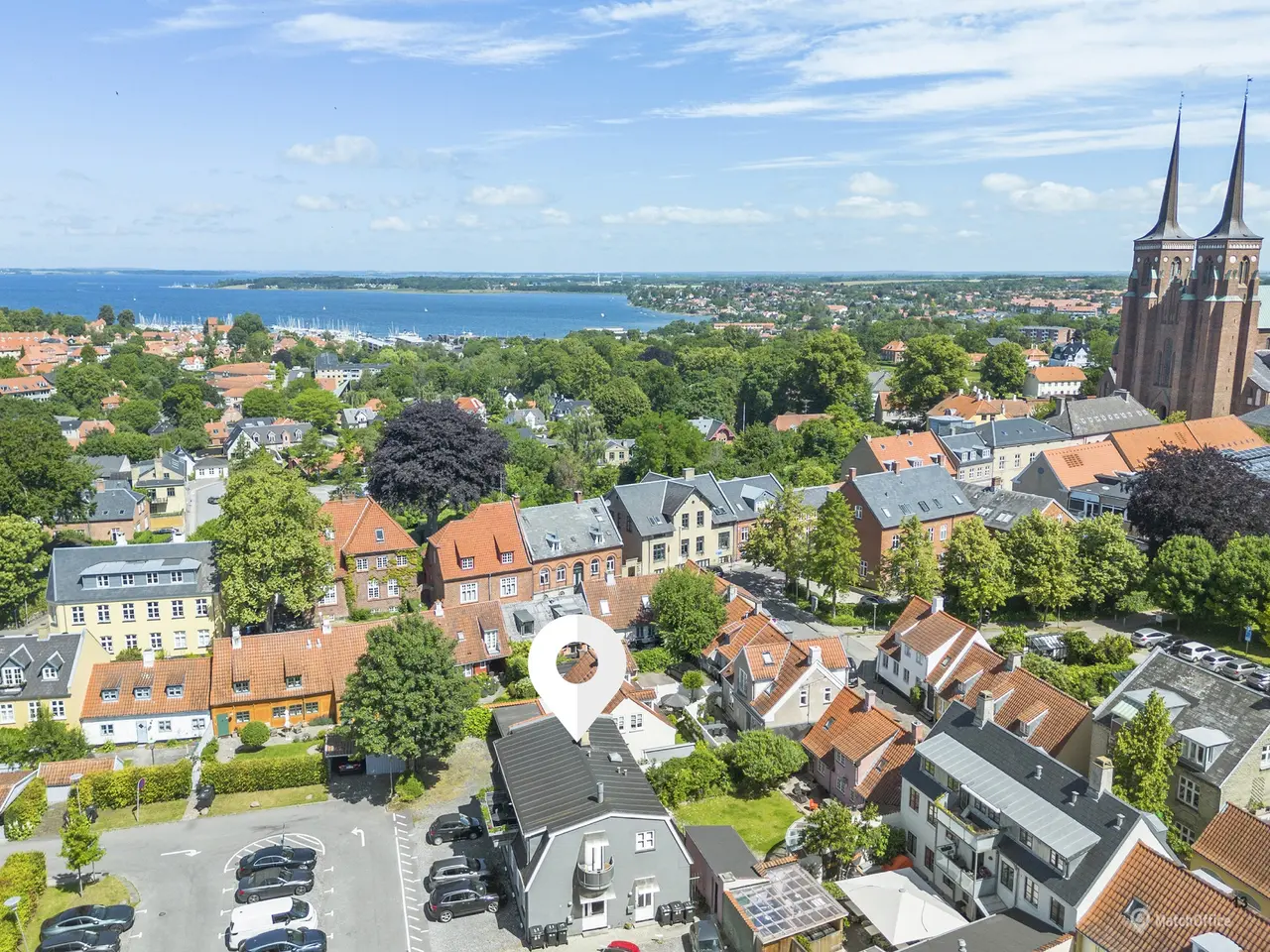 Billede 2 - Lyst og karakterfuldt kontor midt i Roskilde