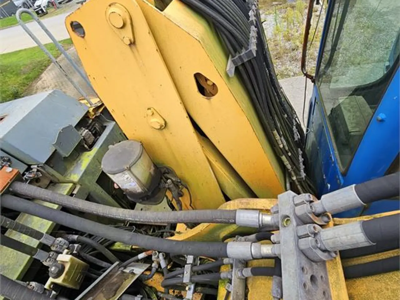 Billede 41 - Liebherr A934 C Litronic - 45 ton - hydr. rotating grab - Video