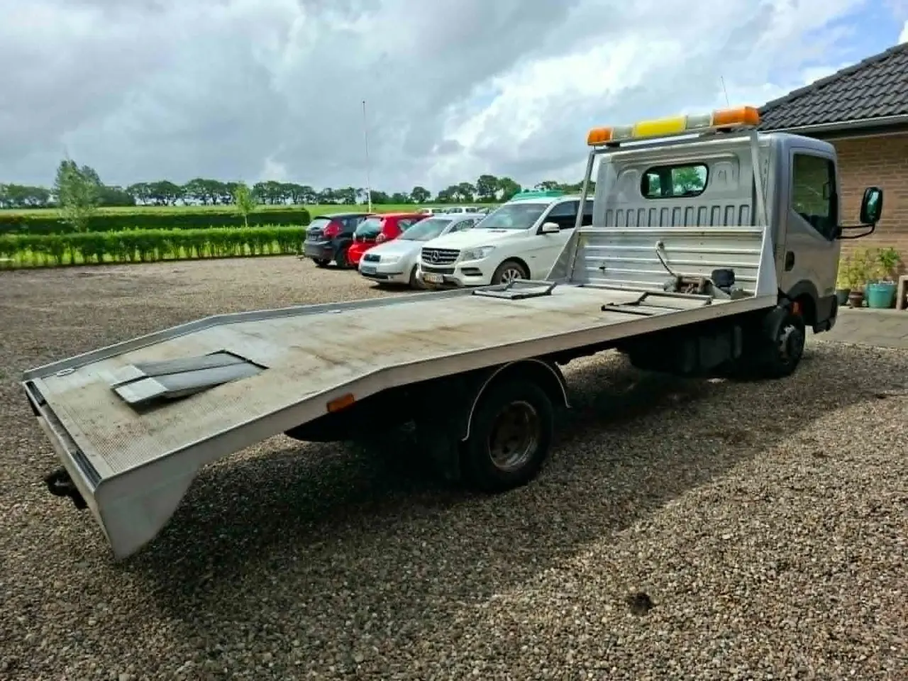Billede 4 - Nissan Cabstar 2,5 D 35.14 S.Kab m/lad Comfort 3400