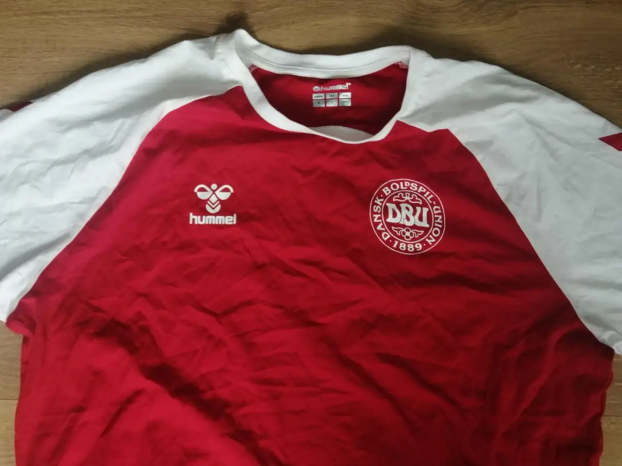 Billede 3 - DANMARK TRØJE NR. 10, HUMMEL, SOM NY