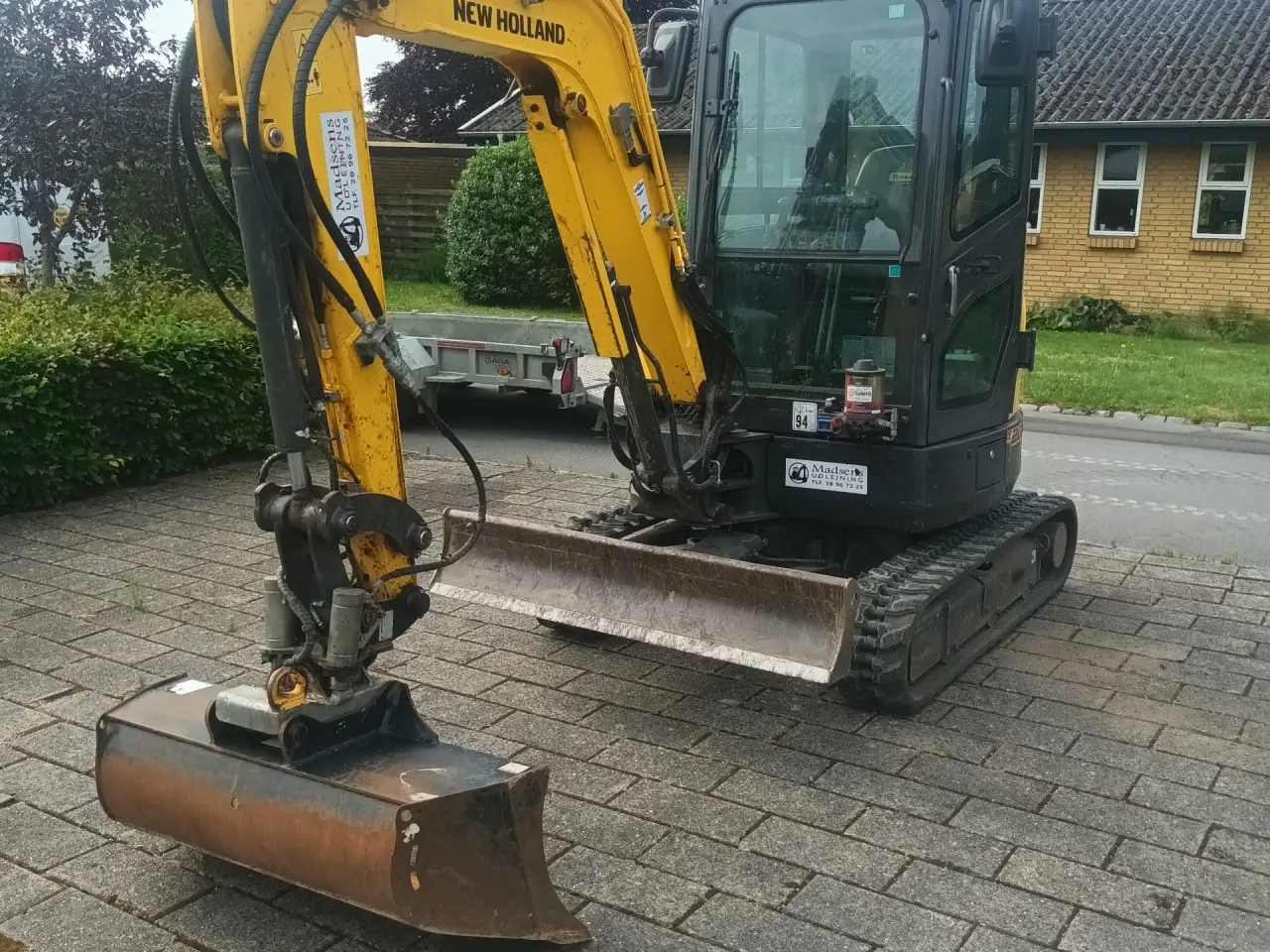 Billede 2 - UDLEJES MINIGRAVER 2.7 TONS MED TILTMAN 