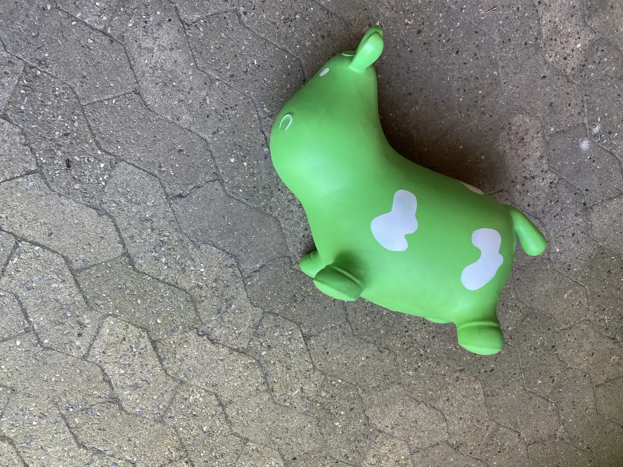 Billede 2 - Hoppedyr model Grøn Ko fra Krea
