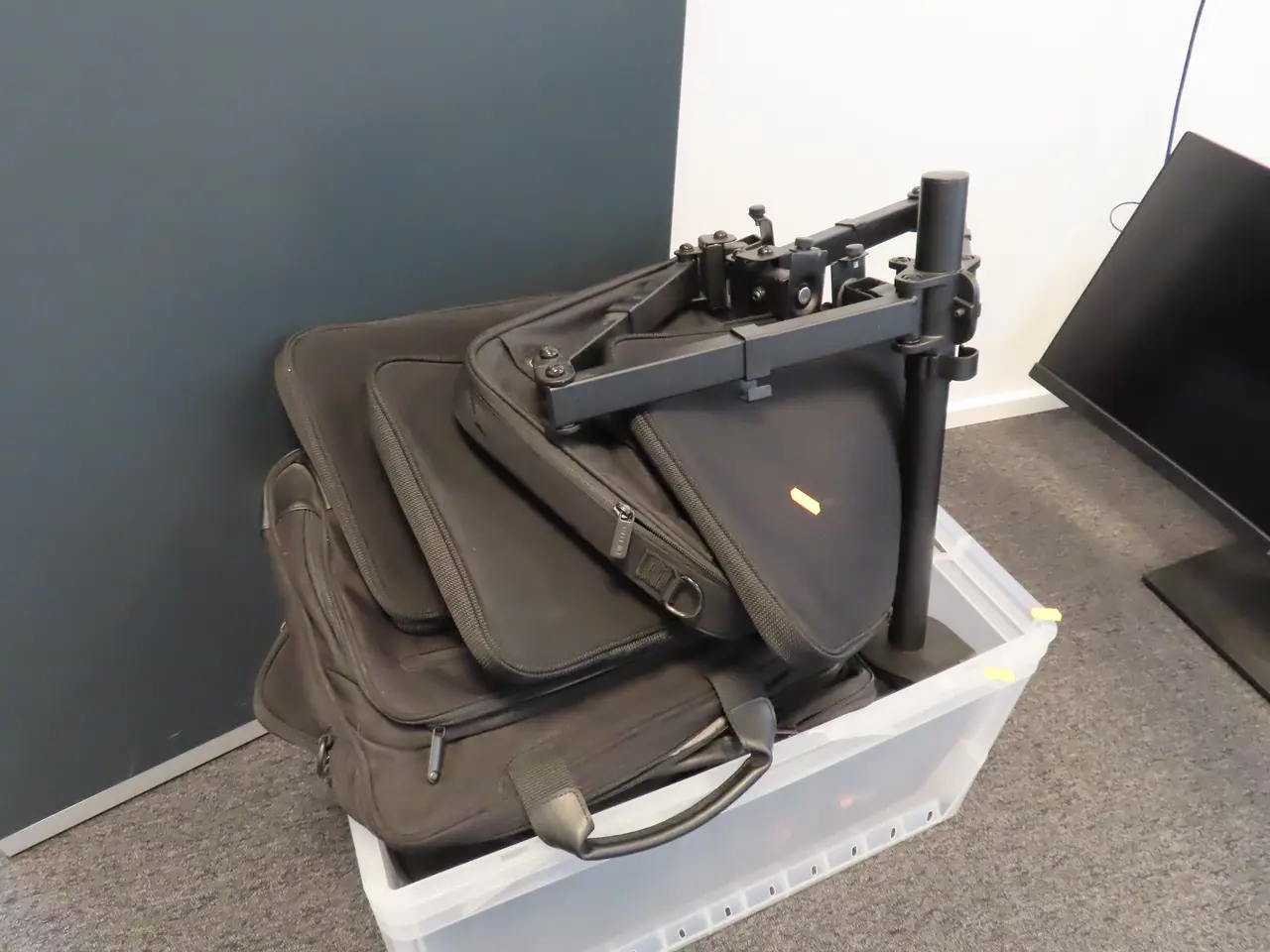 Billede 2 - Div. computertasker