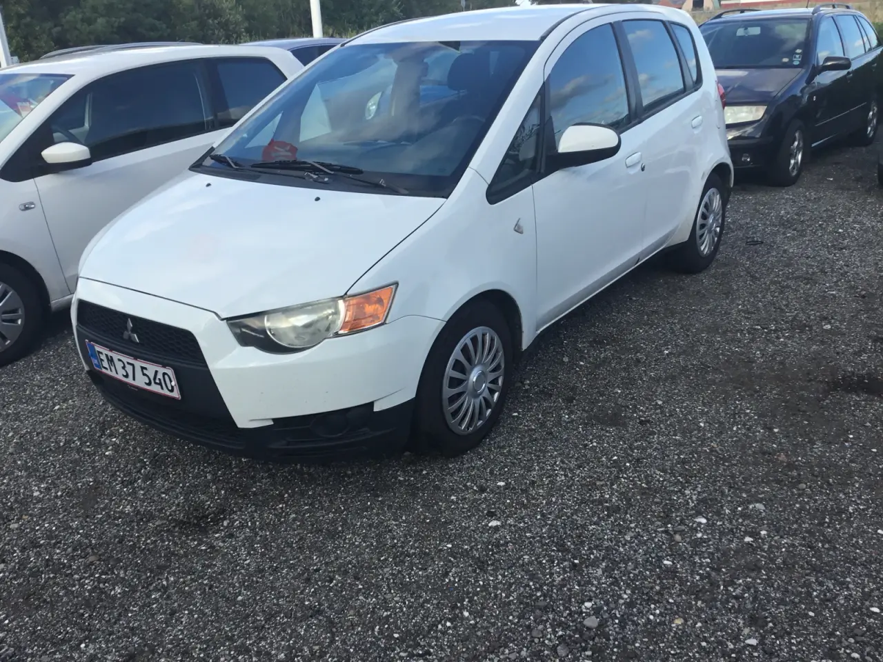 Billede 2 - Mitsubihi colt 1,1 Co 5 døre synet 2/2026