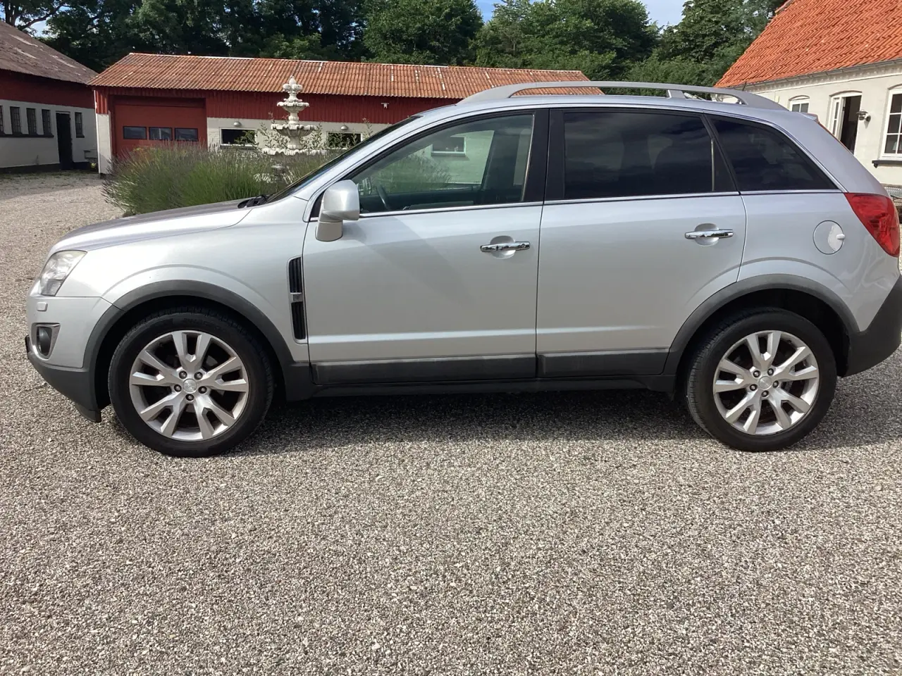 Billede 2 - HER ER BILEN TIL CAMPING OG HESTEFOLKET