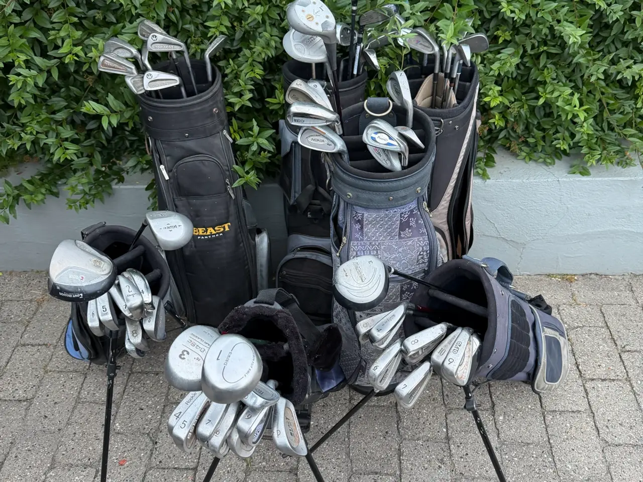 Billede 2 - Jeg har fået en masse brugte golfsæt til salg!