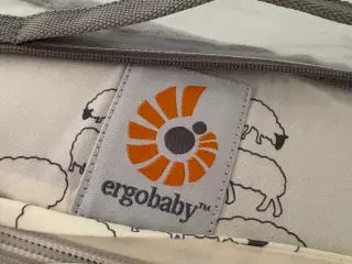 Ammepude fra ergobaby (aldrig brugt)