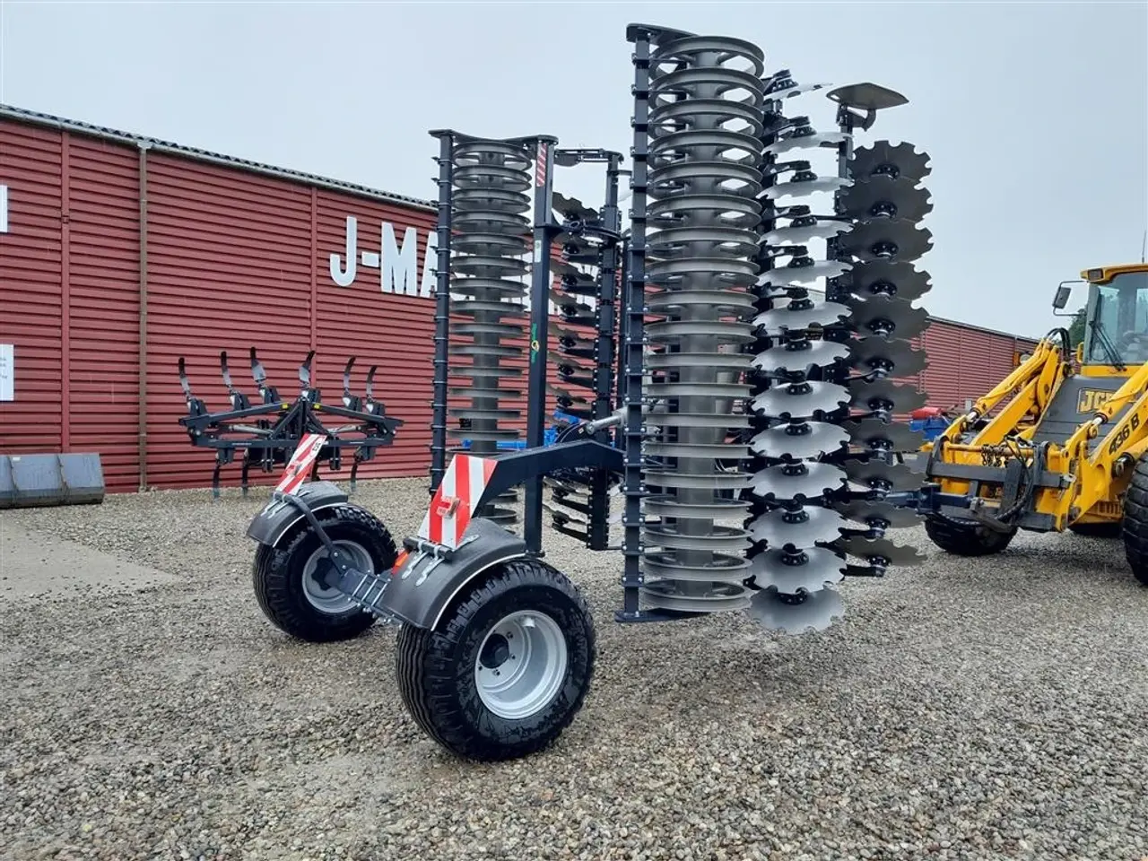 Billede 2 - AGRO - TOM 6 Meter discharve Agro-Tom 6 m. bugseret disc harve
