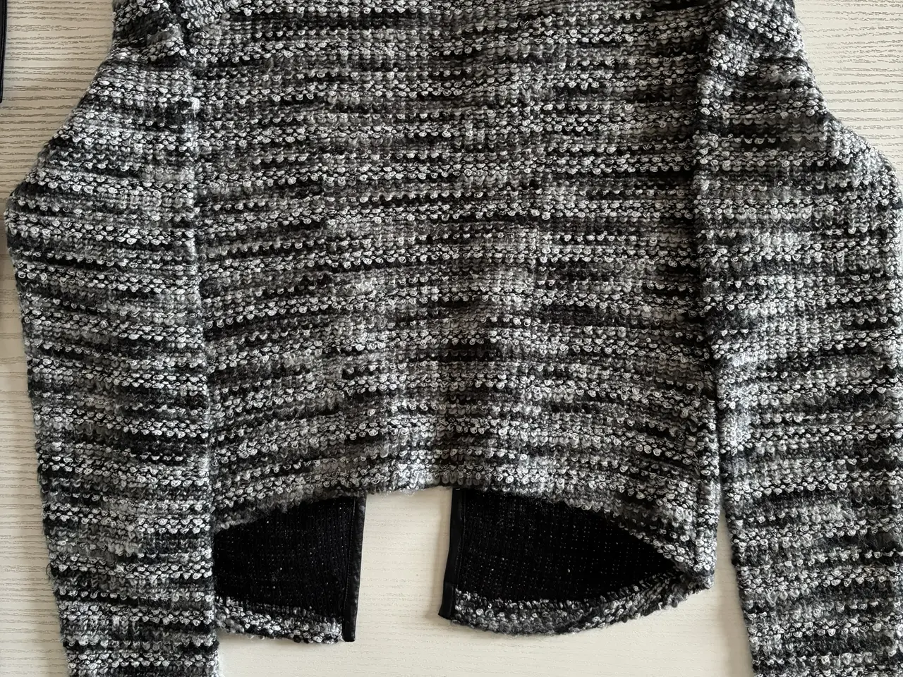 Billede 3 - Jakke/Overdel H&M str. XS