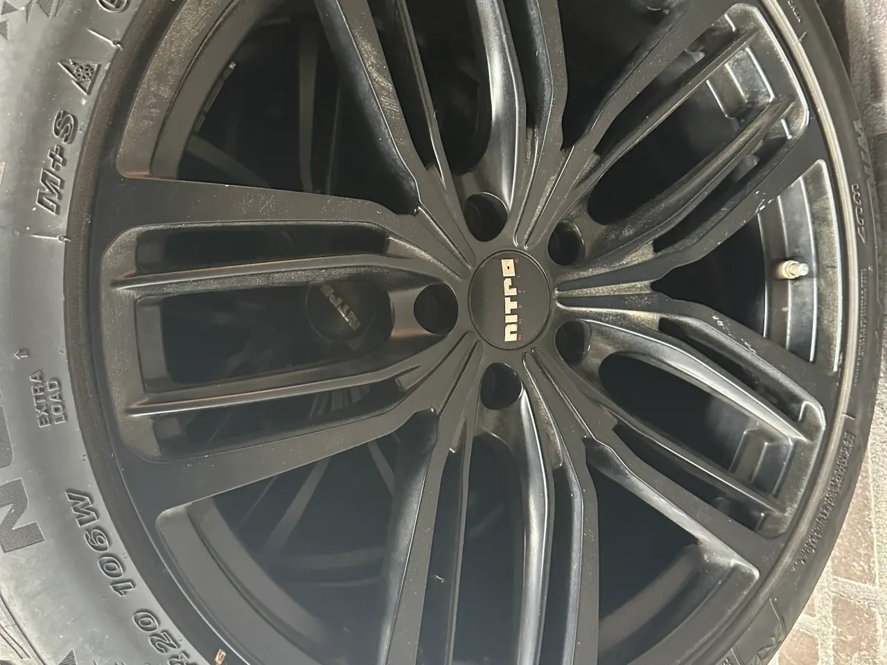 Billede 1 - Vinterhjul 20” 5x120 275/40R/20