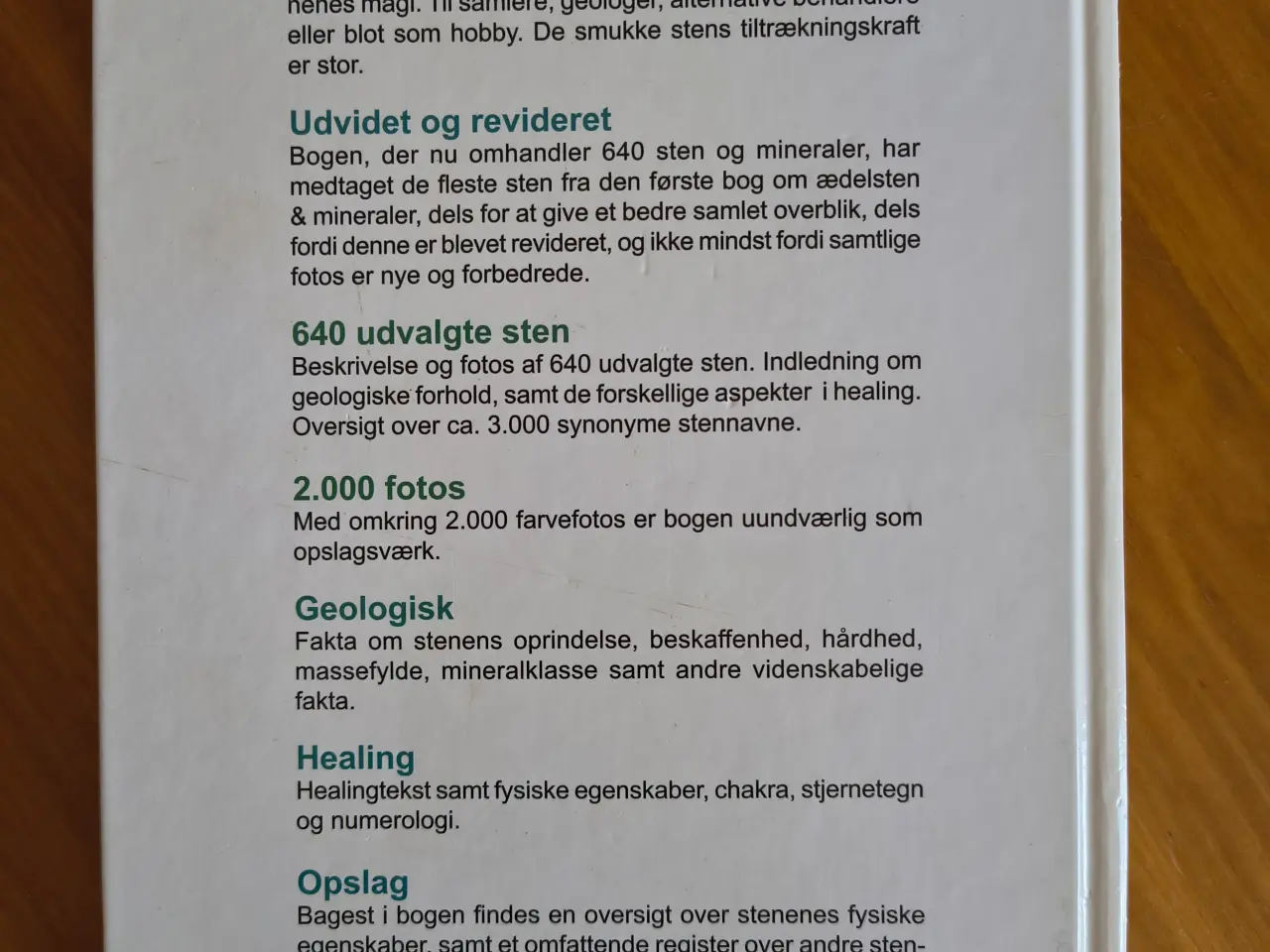 Billede 2 - Ædelstene og mineraler II af Anders Futtrup