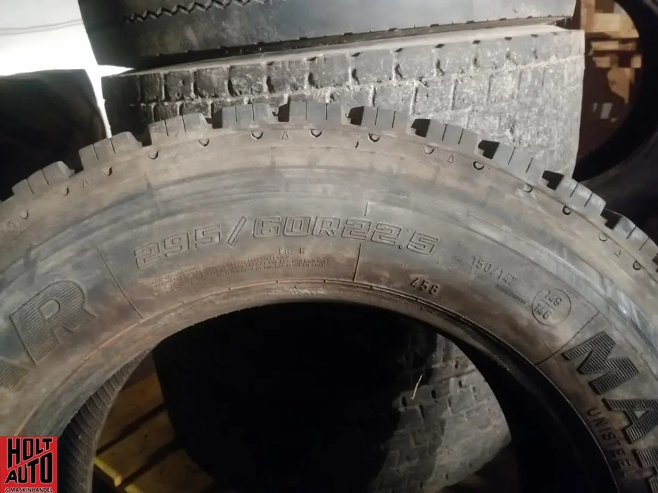 Billede 1 - - - - Brugte dæk 275-60x22.5