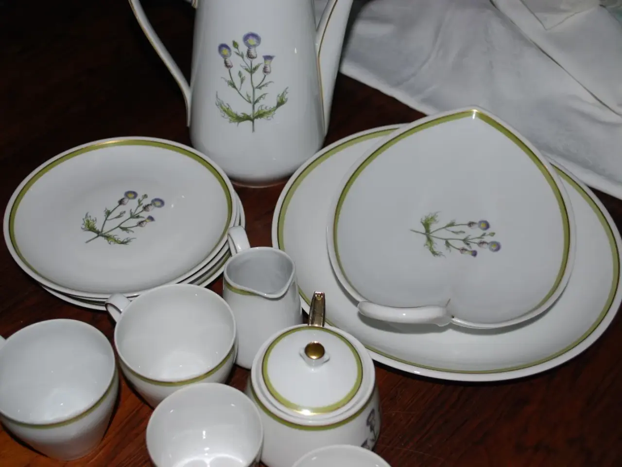 Billede 2 - Kongelige porcelæn,bestik fra sølv