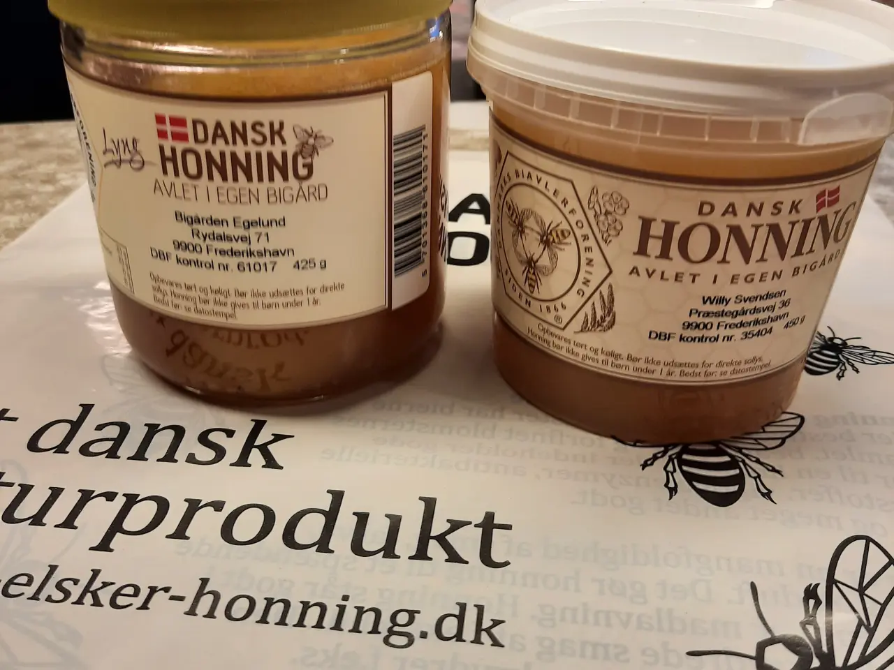 Billede 5 - Honning fra egen bigård.