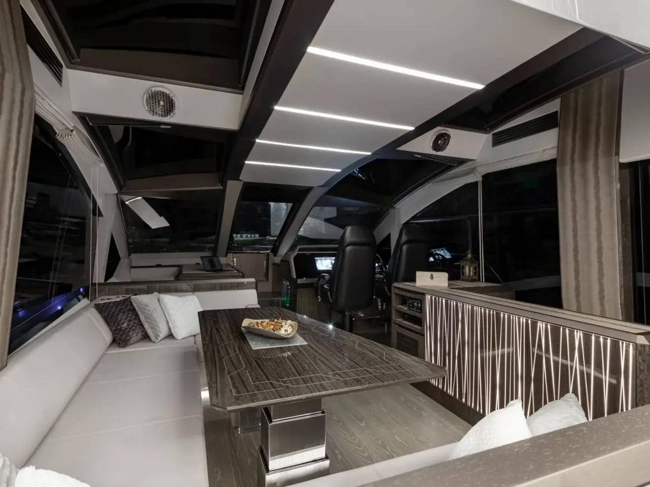 Billede 4 - Galeon 650 SKYDECK