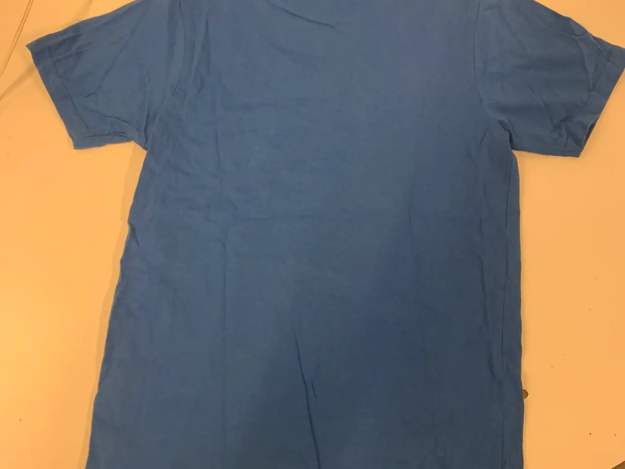 Billede 3 - Hummel t-shirt str 116