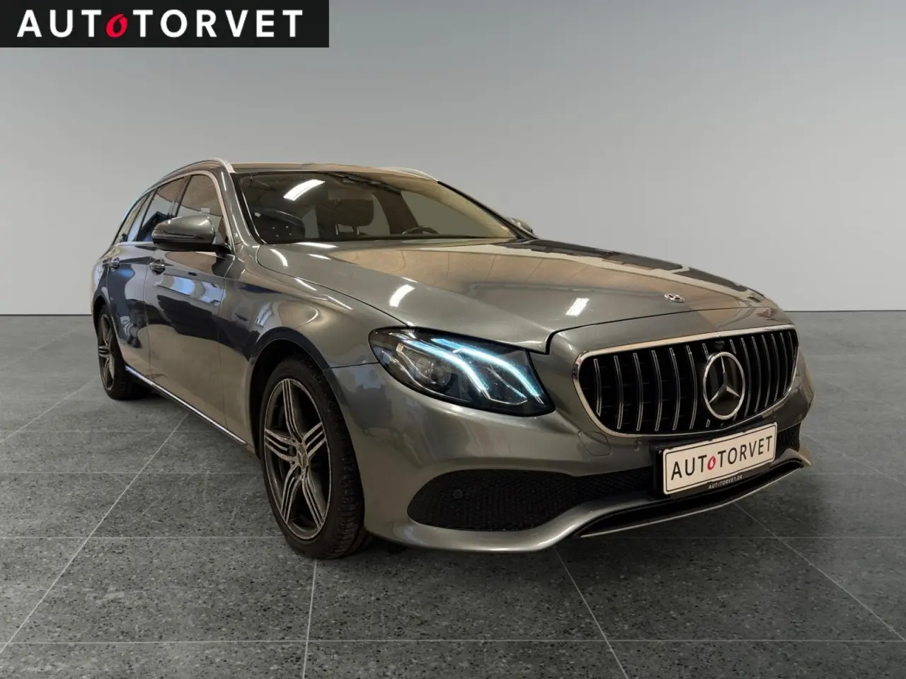 Billede 2 - Mercedes E220 d 2,0 Avantgarde stc. aut.
