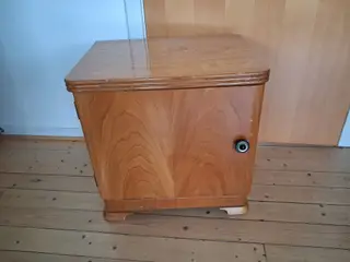 Skab