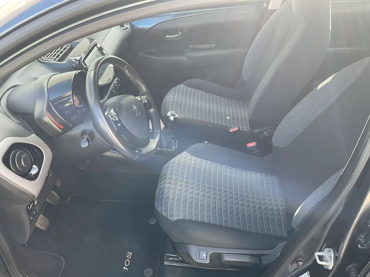 Billede 4 - Peugeot 108 1,0 e-Vti Allure+ 72HK 5d