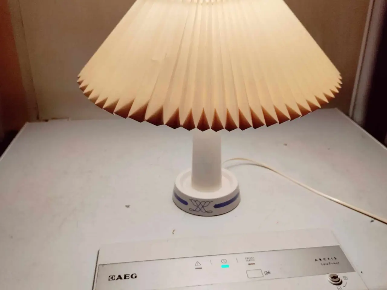 Billede 2 - super fin le klint lampe fra søholm 