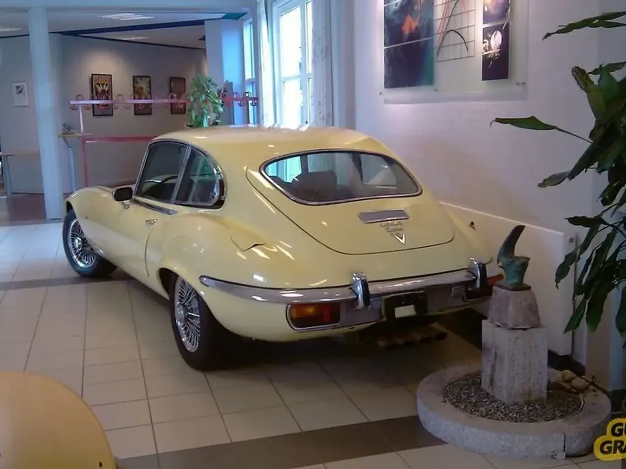 Billede 18 - The Most Wanted Car in the World Jaguar E-Type V12