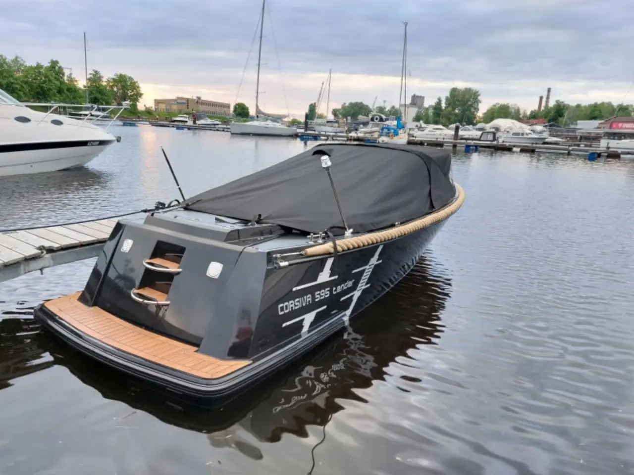 Billede 2 - Corsiva 595 Tender - 25 HK Yamaha/ Udstyr