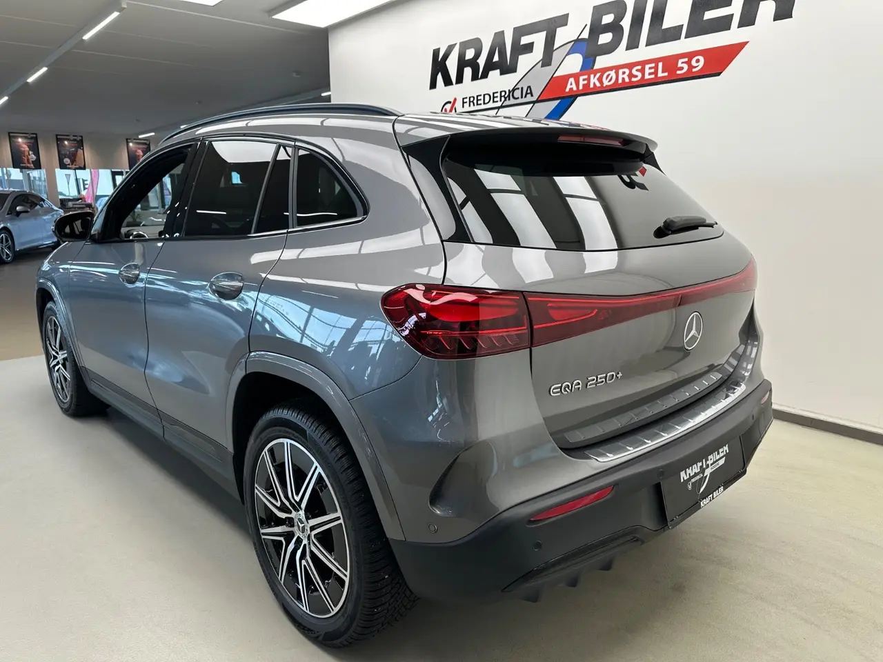 Billede 3 - Mercedes EQA250+  AMG Line