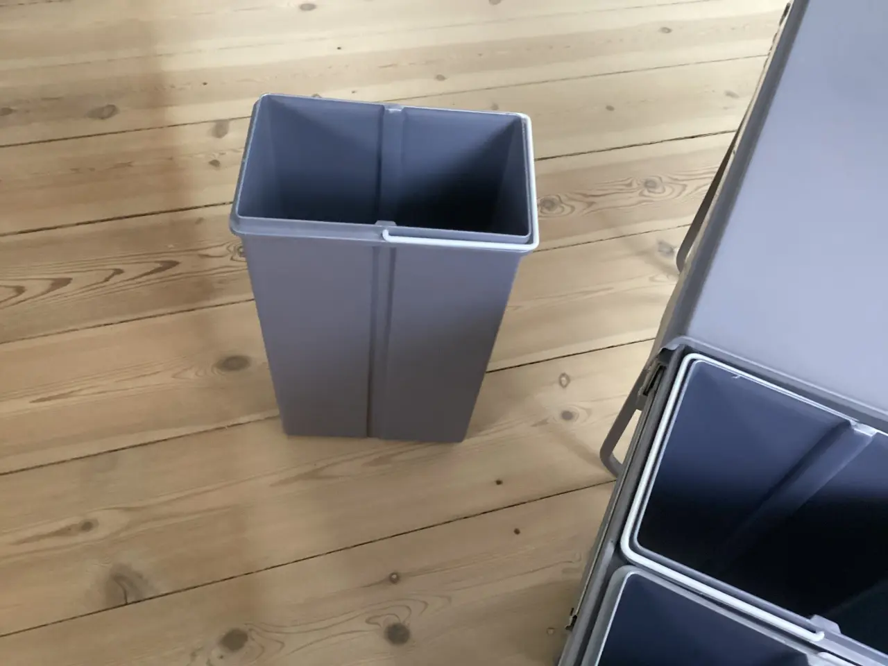 Billede 4 - Millex affaldssystem med 3 x 10 L spande i grå