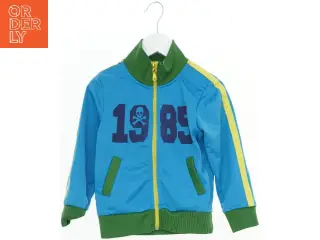 Børnejakke med tal og kranieprint fra H&M (str. 104)