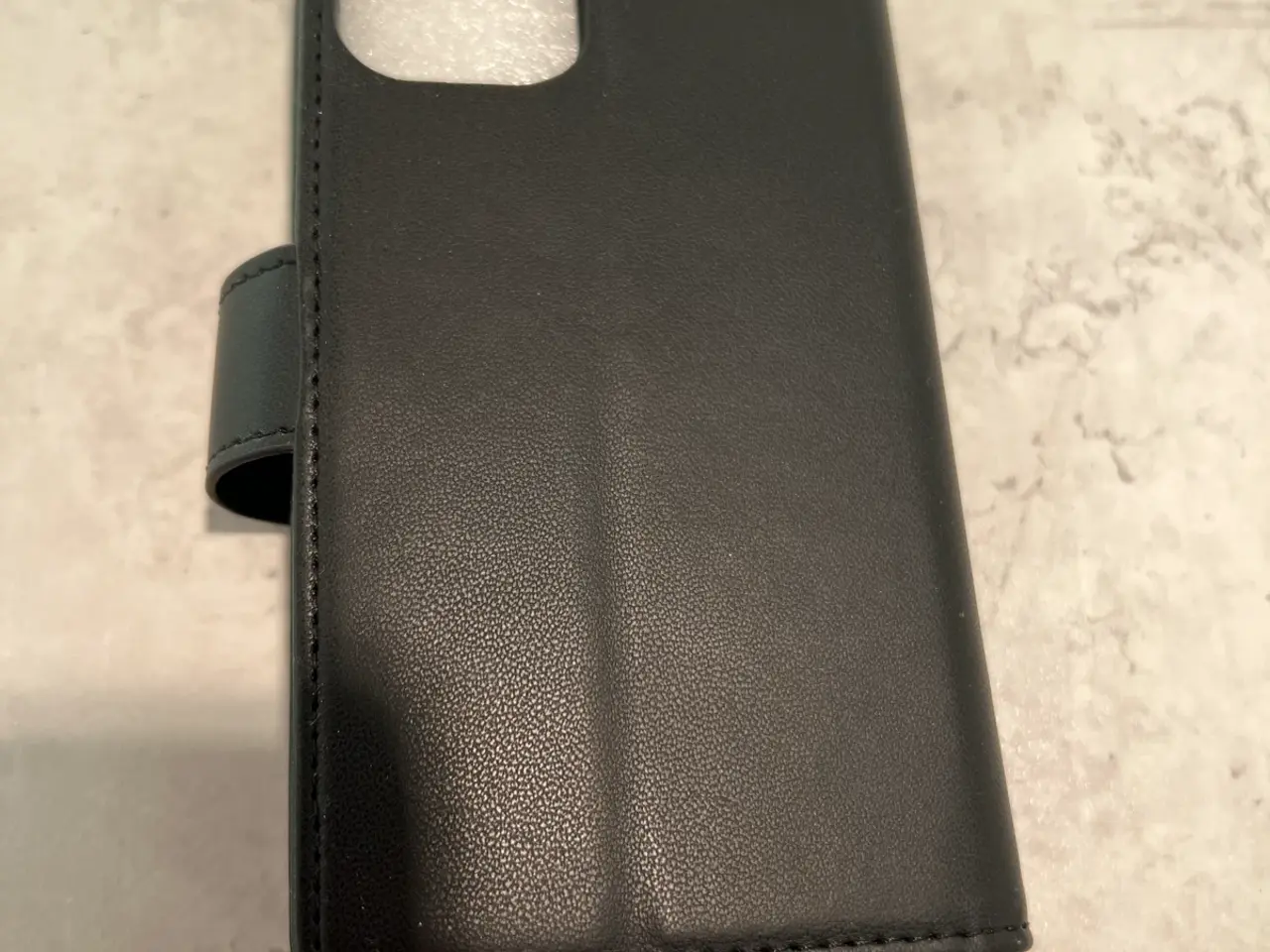 Billede 4 - Mobil cover I Phone 13 sælges helt nyt.