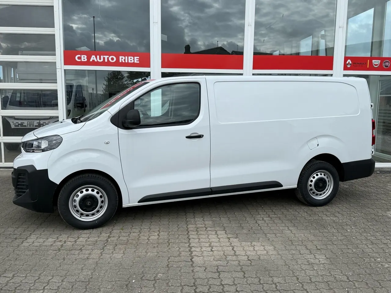 Billede 2 - Citroën Jumpy L3 2,0 Blue HDi Flexline 145HK Van 6g