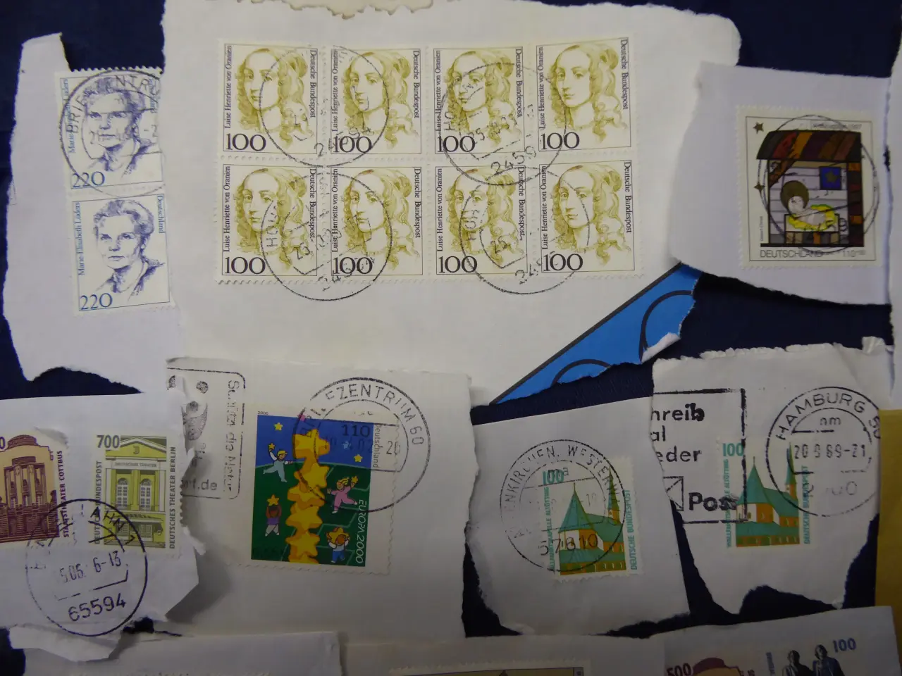 Billede 10 - Danske og udenlandske frimærker fra 1990'erne