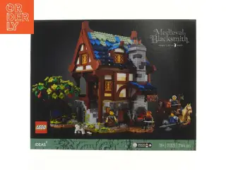 LEGO Medieval Blacksmith sæt fra Lego (str. 47,5x37,5 cm)