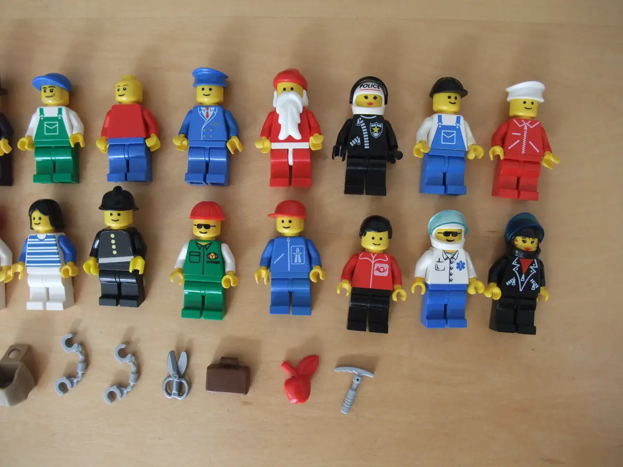 Billede 3 - Lego Town Figurer+Tilbehør