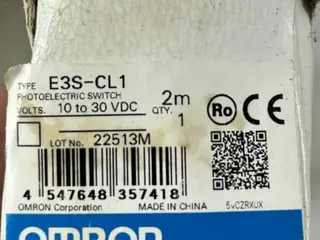 Omron E3S-CL1 Photoelectric Sensor kontakt 2m