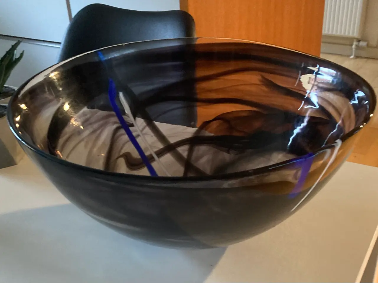 Billede 4 - Stort glas fad, Kosta Boda højde 16,5 cm x ø 34