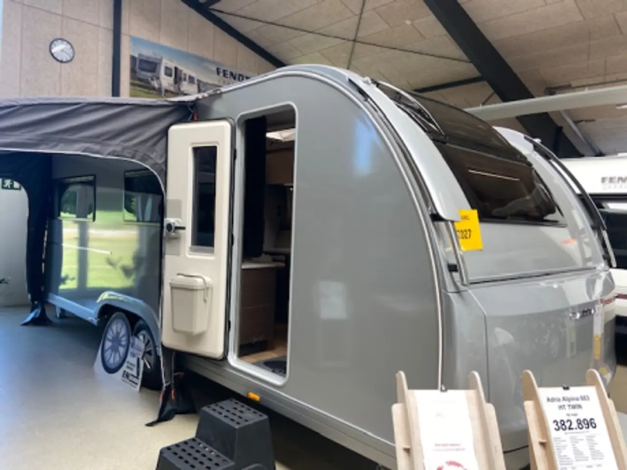 Billede 1 - Adria Alpina 663 HT TWIN