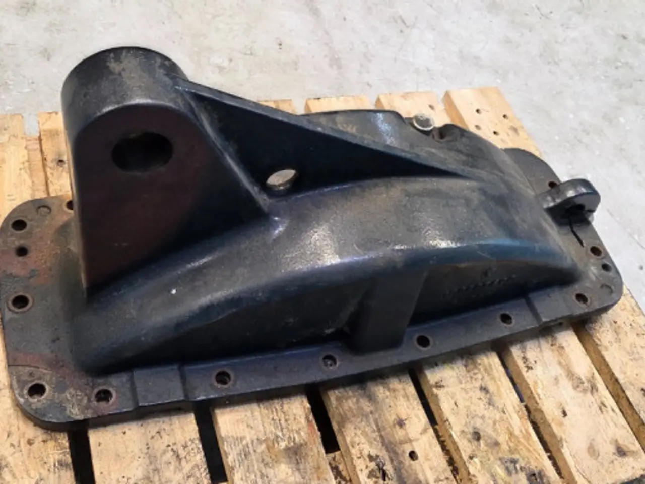 Billede 5 - New Holland BB940R Gearkassehus 84074444