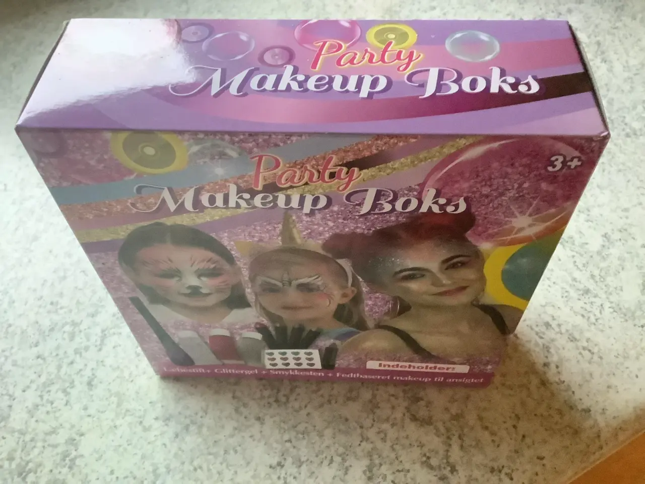 Billede 3 - Helt ny Top Model party makeup boks