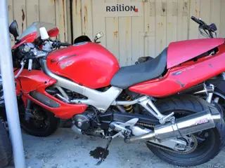 Honda VTR 1000 F