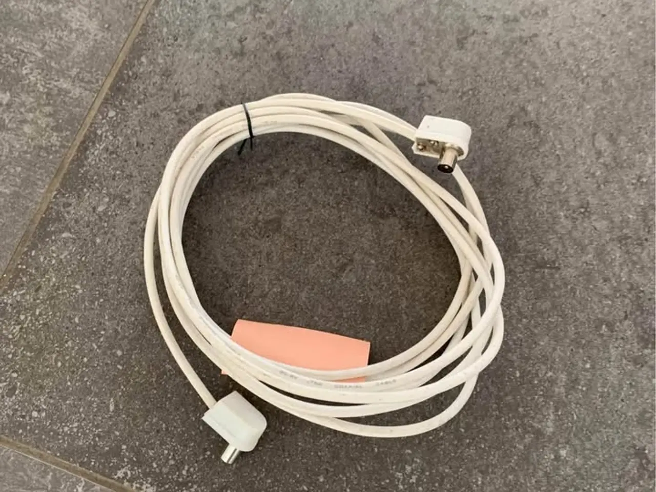 Billede 1 - Antennekabel - 4m