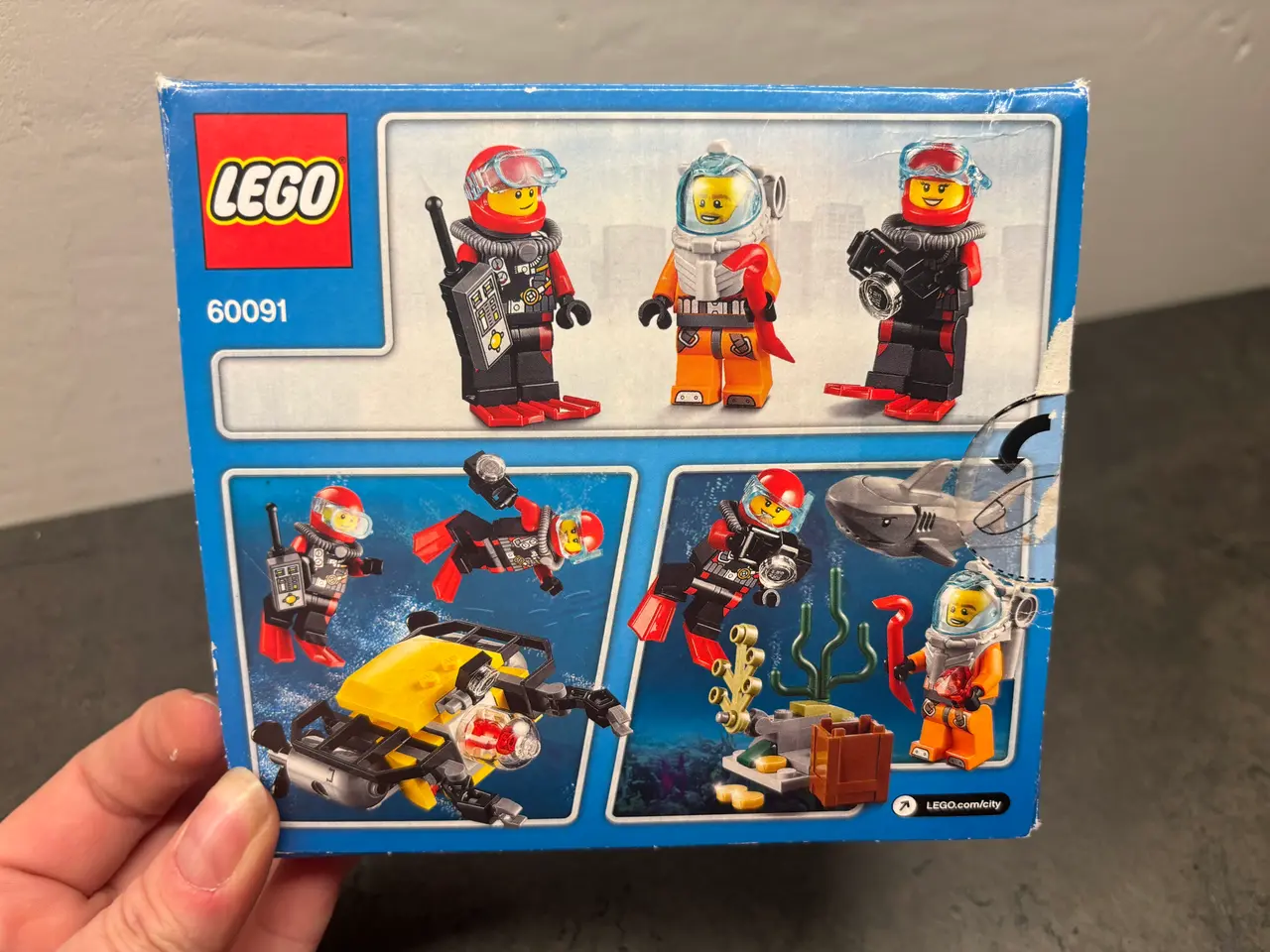 Billede 3 - 8 x LEGO City sæt inkl. 18 minifigurer
